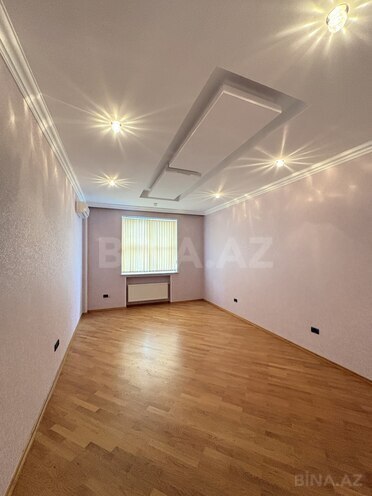 Satılır 4 otaqlı yeni tikili 236 m², 28 May m., photo 10 from 18