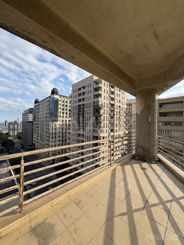 Satılır 4 otaqlı yeni tikili 236 m², 28 May m., photo 17 from 18