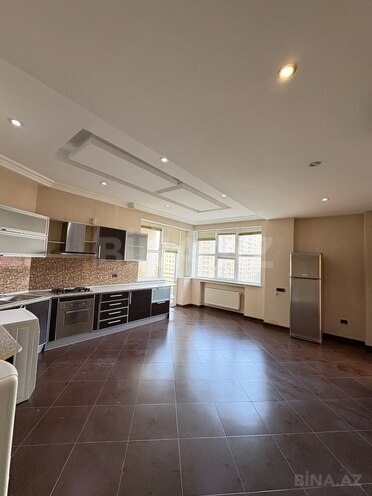 Satılır 4 otaqlı yeni tikili 236 m², 28 May m., photo 6 from 18