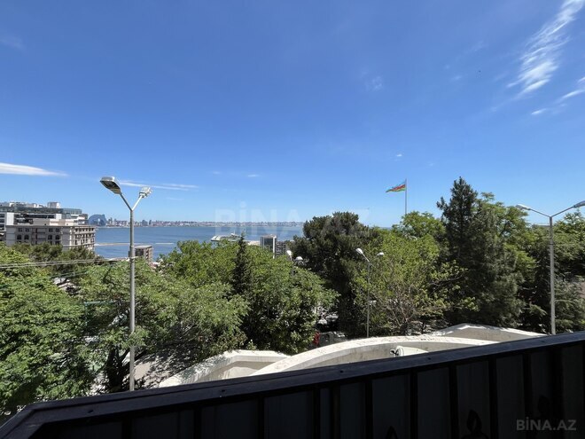 Продаётся 2-комн. вторичка 70 м², пос. Баилова, photo 1 from 15