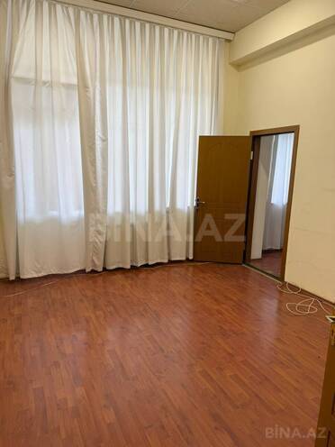 İcarəyə verilir  obyekt 206 m², İnşaatçılar m., photo 4 from 22