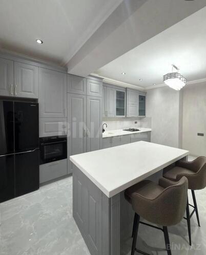 Сдаётся 3-комн. новостройка 140 м², Насиминский  р., photo 5 from 12