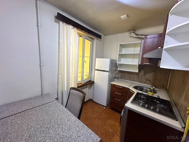 Сдаётся 2-комн. вторичка 60 м², м. Элмляр Академиясы, photo 3 from 12