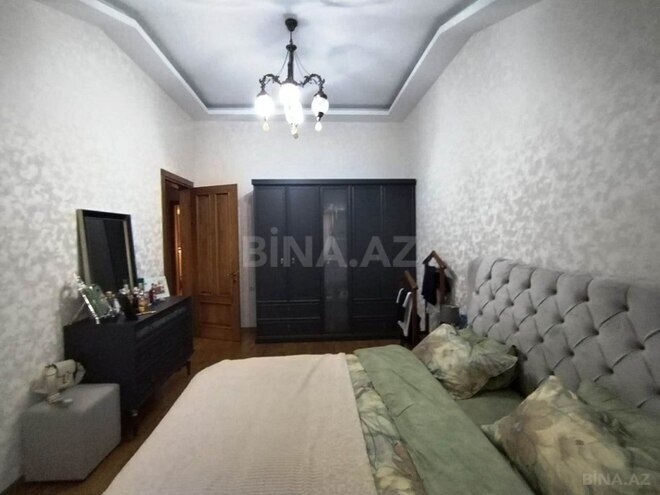 Satılır 5 otaqlı köhnə tikili 150 m², Yasamal r., photo 12 from 31