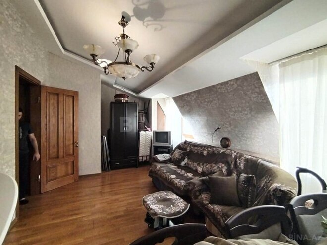 Satılır 5 otaqlı köhnə tikili 150 m², Yasamal r., photo 17 from 31