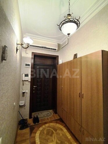 Satılır 5 otaqlı köhnə tikili 150 m², Yasamal r., photo 28 from 31