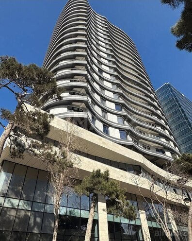 Satılır 2 otaqlı yeni tikili 74 m², 28 May m., photo 1 from 6