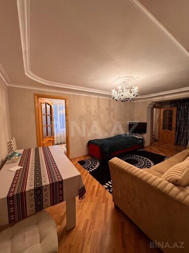 Продаётся 3-комн. вторичка 70 м², м. Элмляр Академиясы, photo 13 from 28