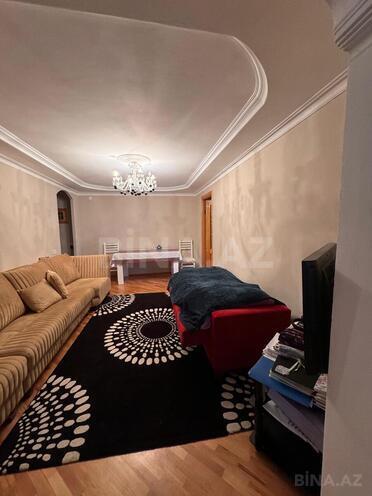 Продаётся 3-комн. вторичка 70 м², м. Элмляр Академиясы, photo 23 from 28