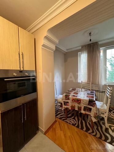 Продаётся 3-комн. вторичка 70 м², м. Элмляр Академиясы, photo 22 from 28
