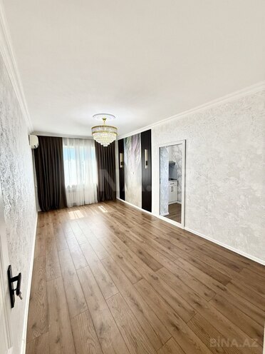 Satılır 2 otaqlı köhnə tikili 65 m², Həzi Aslanov m., photo 1 from 20
