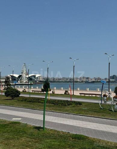 Продаётся 2-комн. новостройка 70 м², Сабаильский р., photo 1 from 17