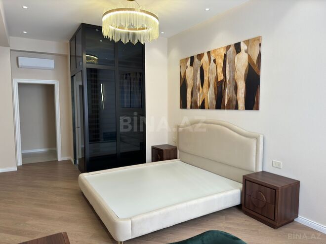 Сдаётся 3-комн. новостройка 140 м², м. Низами, photo 13 from 24