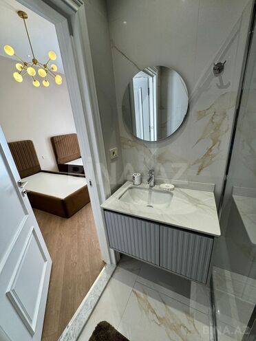 Сдаётся 3-комн. новостройка 140 м², м. Низами, photo 20 from 24
