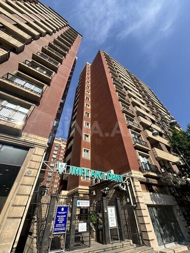 Satılır  obyekt 450 m², 28 May m., photo 1 from 21