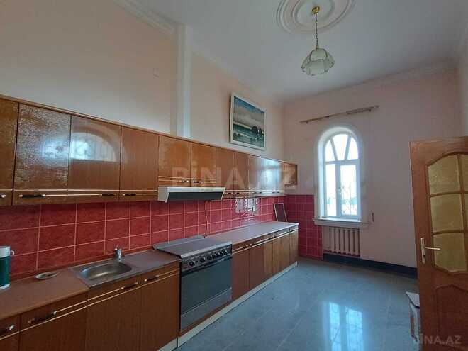 Продаётся 6-комн. дом/дача 390 м², Бинагадинский р., photo 9 from 32