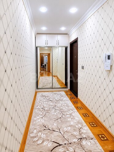 Продаётся 3-комн. новостройка 112 м², м. Элмляр Академиясы, photo 10 from 20