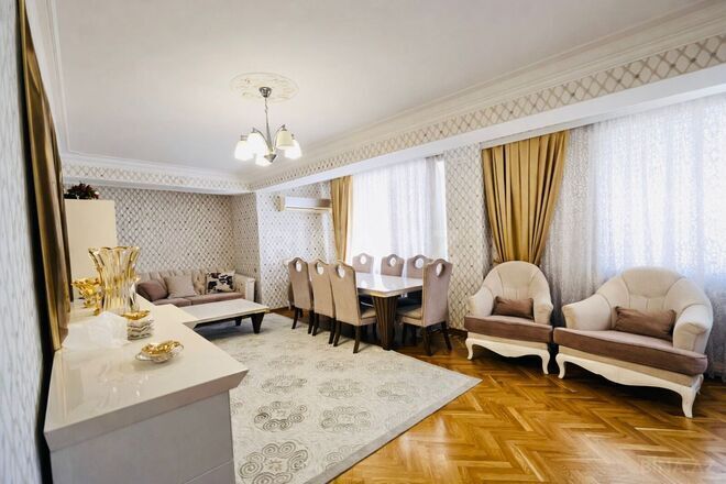 Продаётся 3-комн. новостройка 112 м², м. Элмляр Академиясы, photo 1 from 20
