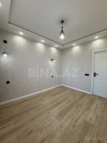 Продаётся 3-комн. вторичка 65 м², м. Ази Асланов, photo 6 from 17