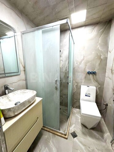 İcarəyə verilir 2 otaqlı köhnə tikili 70 m², 28 May m., photo 11 from 12