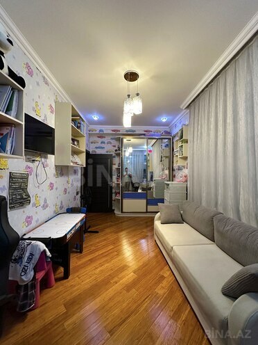 Продаётся 3-комн. новостройка 126 м², м. Кара Караев, photo 9 from 18