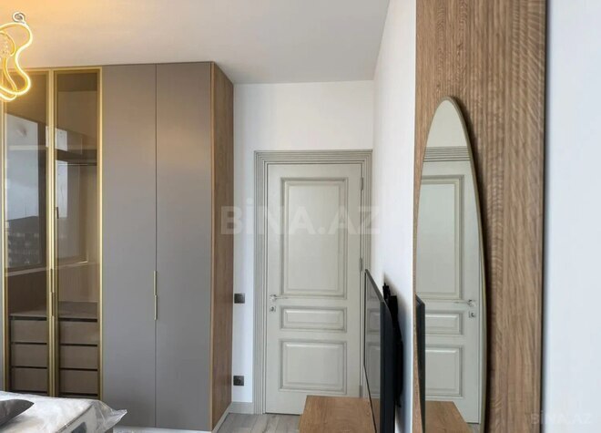 Продаётся 2-комн. вторичка 75 м², м. Иншаатчылар, photo 6 from 8