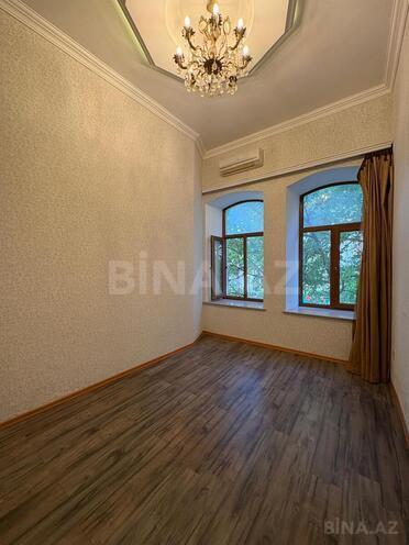 Satılır 3 otaqlı köhnə tikili 80 m², Sahil m., photo 14 from 28