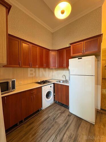 Satılır 3 otaqlı köhnə tikili 80 m², Sahil m., photo 19 from 28