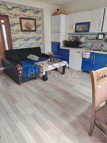Satılır 4 otaqlı köhnə tikili 120 m², İnşaatçılar m., photo 8 from 14