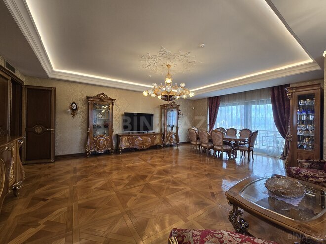 İcarəyə verilir 3 otaqlı yeni tikili 210 m², İçəri Şəhər m., photo 3 from 32