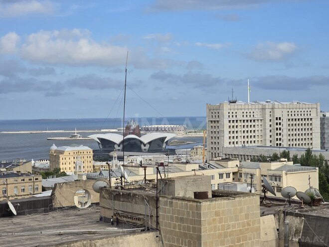 İcarəyə verilir 3 otaqlı yeni tikili 210 m², İçəri Şəhər m., photo 16 from 32