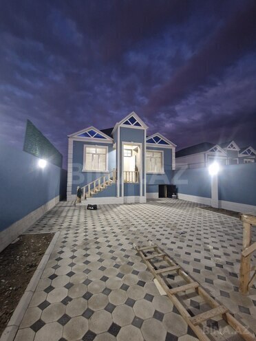 Satılır 3 otaqlı həyət evi/bağ evi 92 m², Zabrat q., photo 1 from 16