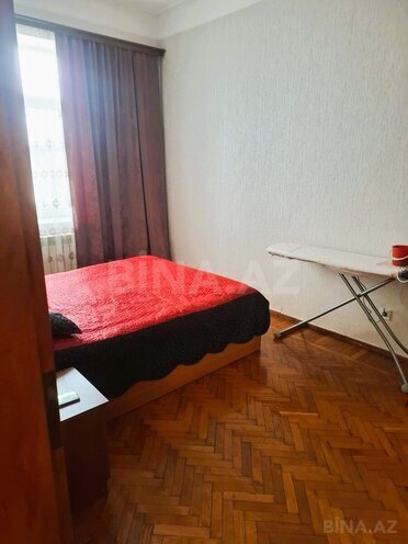 Satılır 3 otaqlı köhnə tikili 80 m², Sahil m., photo 7 from 17