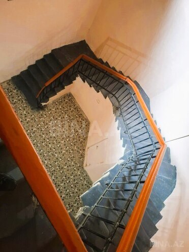 Satılır 3 otaqlı köhnə tikili 80 m², Sahil m., photo 12 from 17