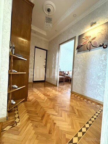 Продаётся 3-комн. вторичка 85 м², м. Нариман Нариманов, photo 10 from 13