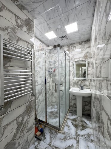 Сдаётся 3-комн. новостройка 100 м², м. 8 ноября, photo 12 from 14