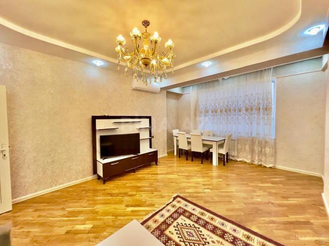 Satılır 2 otaqlı yeni tikili 75 m², Qara Qarayev m., photo 1 from 16