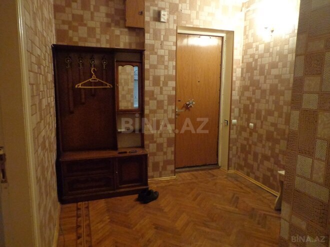 Satılır 2 otaqlı köhnə tikili 60 m², Nizami m., photo 12 from 18