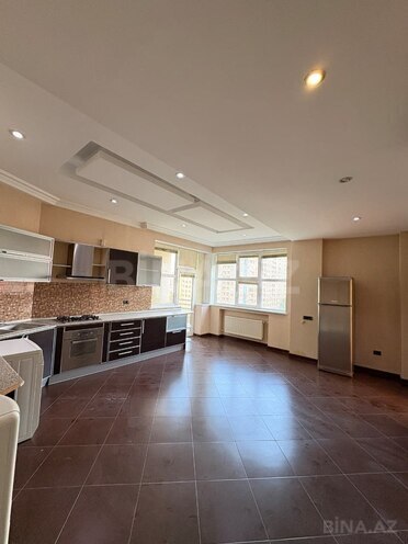 Продаётся 4-комн. новостройка 250 м², м. 28 мая, photo 7 from 23