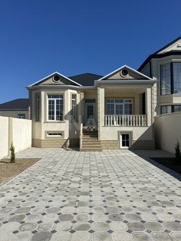 Satılır 4 otaqlı həyət evi/bağ evi 130 m², Zabrat q., photo 1 from 16