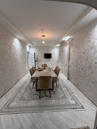 Продаётся 2-комн. вторичка 70 м², м. Азадлыг проспекти, photo 1 from 14