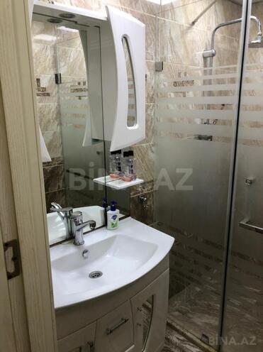 Продаётся 3-комн. вторичка 70 м², м. Мемар Аджеми, photo 6 from 8