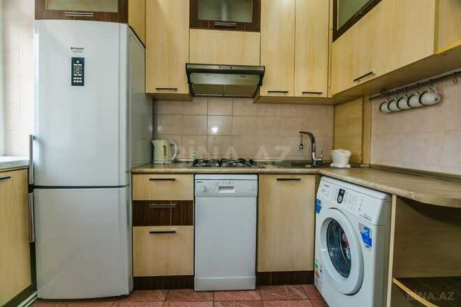 Satılır 3 otaqlı köhnə tikili 100 m², Nizami m., photo 17 from 27