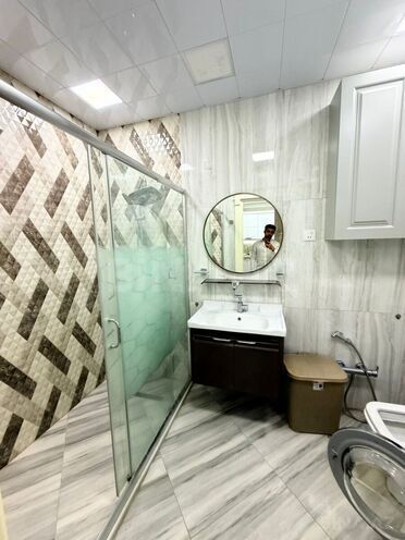 Сдаётся 2-комн. новостройка 67 м², м. 8 ноября, photo 8 from 10