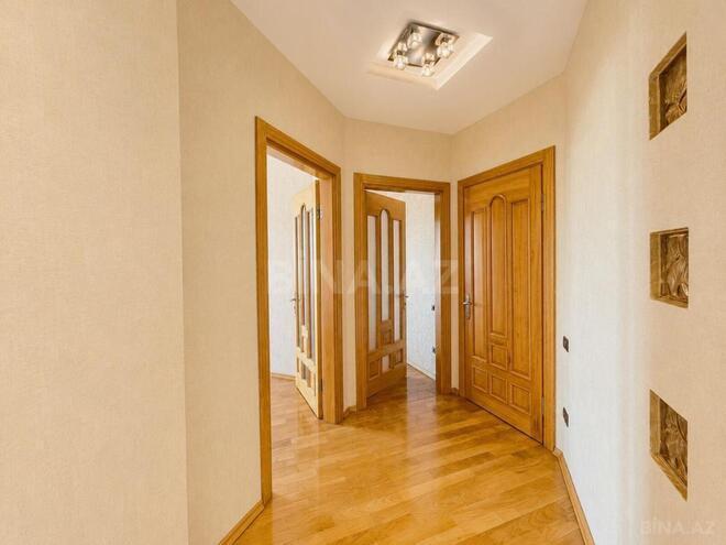 Продаётся 3-комн. новостройка 145 м², м. Элмляр Академиясы, photo 17 from 21
