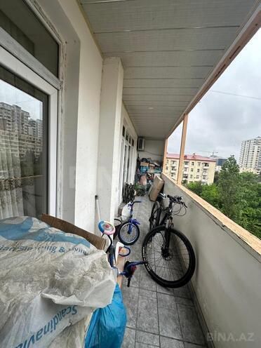 Продаётся 3-комн. вторичка 90 м², м. Кара Караев, photo 16 from 18