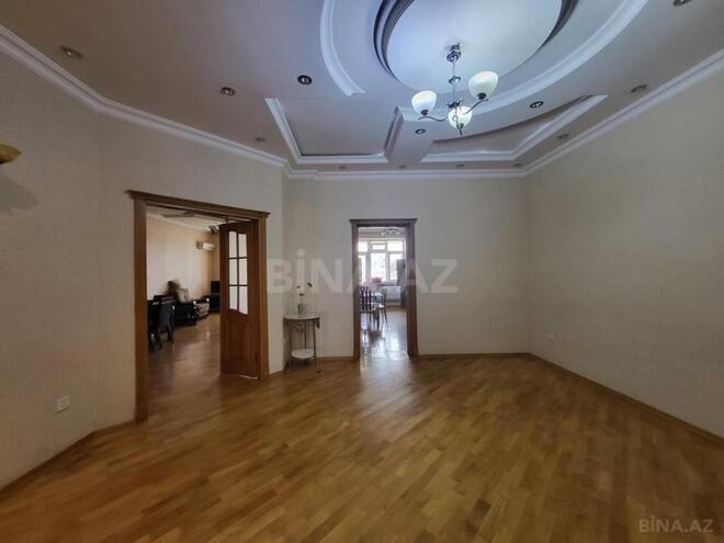 İcarəyə verilir 3 otaqlı yeni tikili 140 m², Nizami m., photo 3 from 17