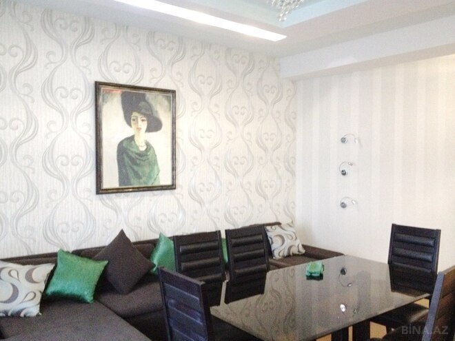 İcarəyə verilir 3 otaqlı yeni tikili 140 m², Nizami m., photo 14 from 17