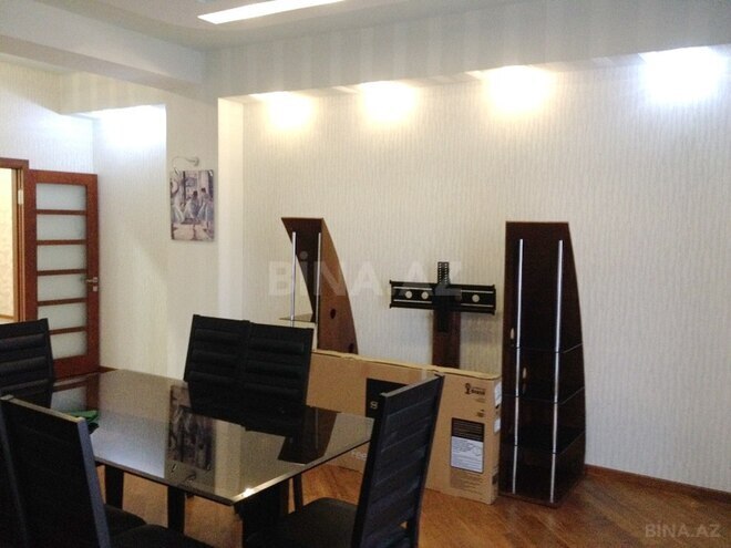 İcarəyə verilir 3 otaqlı yeni tikili 140 m², Nizami m., photo 15 from 17