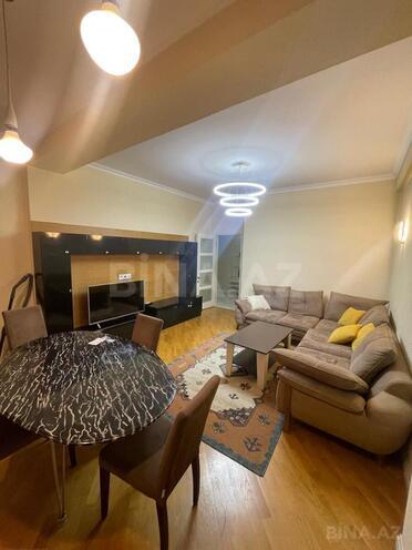 İcarəyə verilir 2 otaqlı yeni tikili 70 m², 28 May m., photo 1 from 15